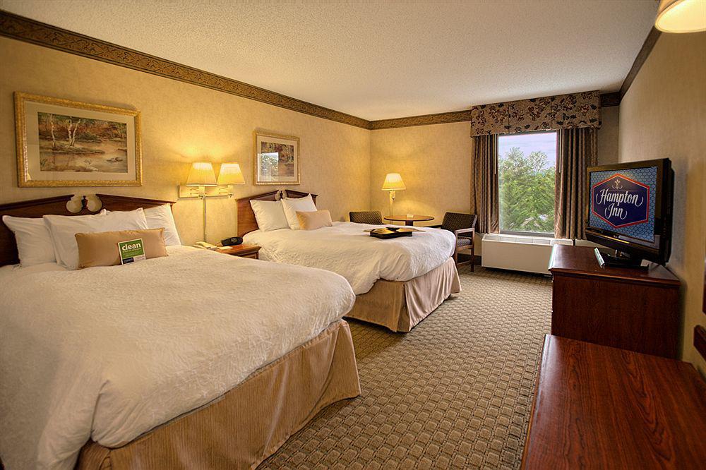 Hampton Inn And Suites Asheville Airport Φλέτσερ Εξωτερικό φωτογραφία